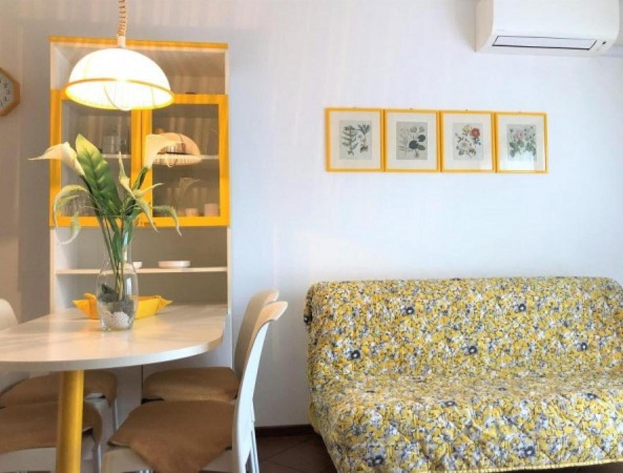 Bright Sea Front With Balcony Appartement Bibione